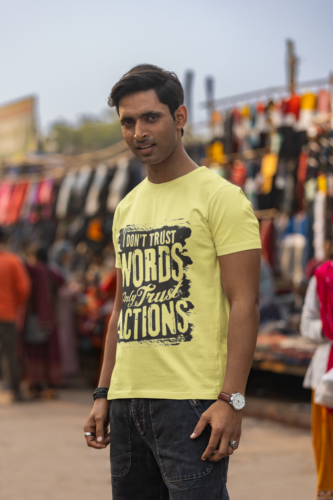 I Don't Trust World T-Shirt round neck half sleeve T-shirt photo review